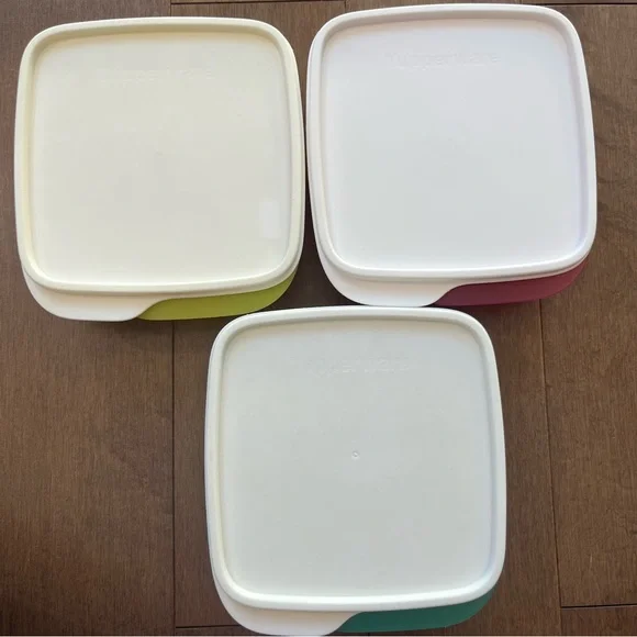 ✨2/$20✨ Tupperware Bento Boxes - Picture 4 of 5